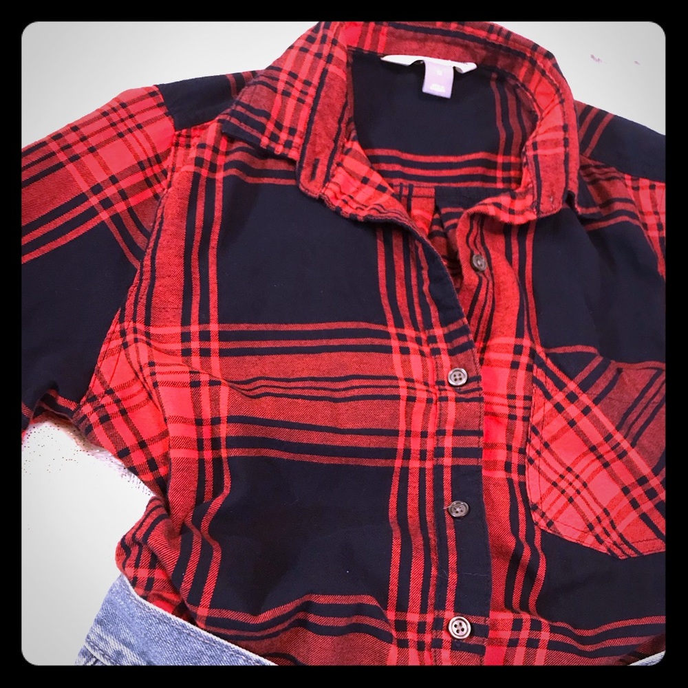 Old navy long sleeve shirt size m!!!